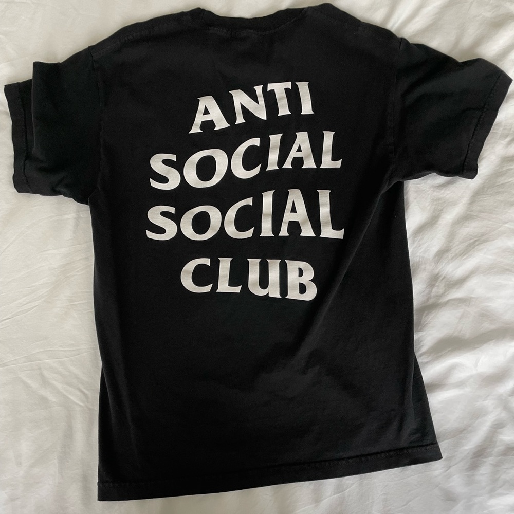 ANTI SOCIAL SOCIAL CLUB TEE